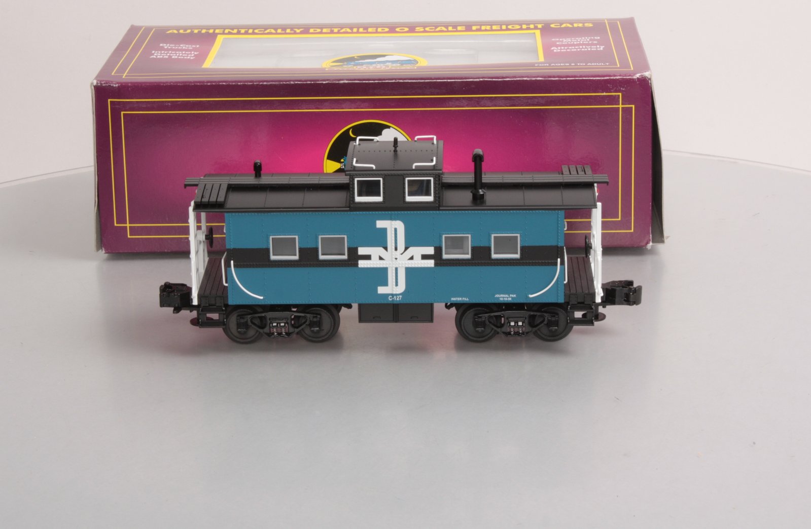 MTH 20-91064 O Gauge Boston & Maine Caboose #C-127 NIB