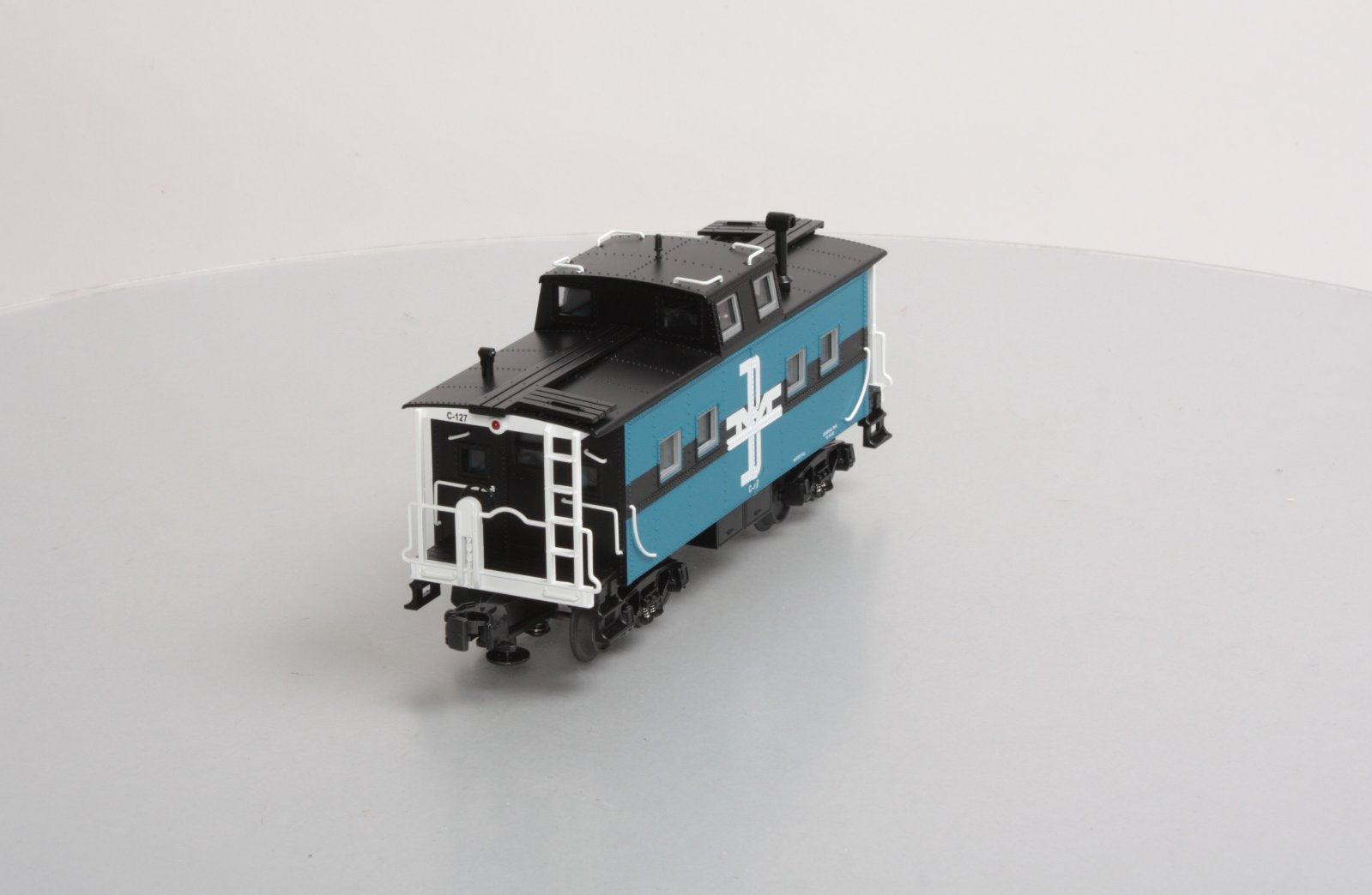 MTH 20-91064 O Gauge Boston & Maine Caboose #C-127 NIB