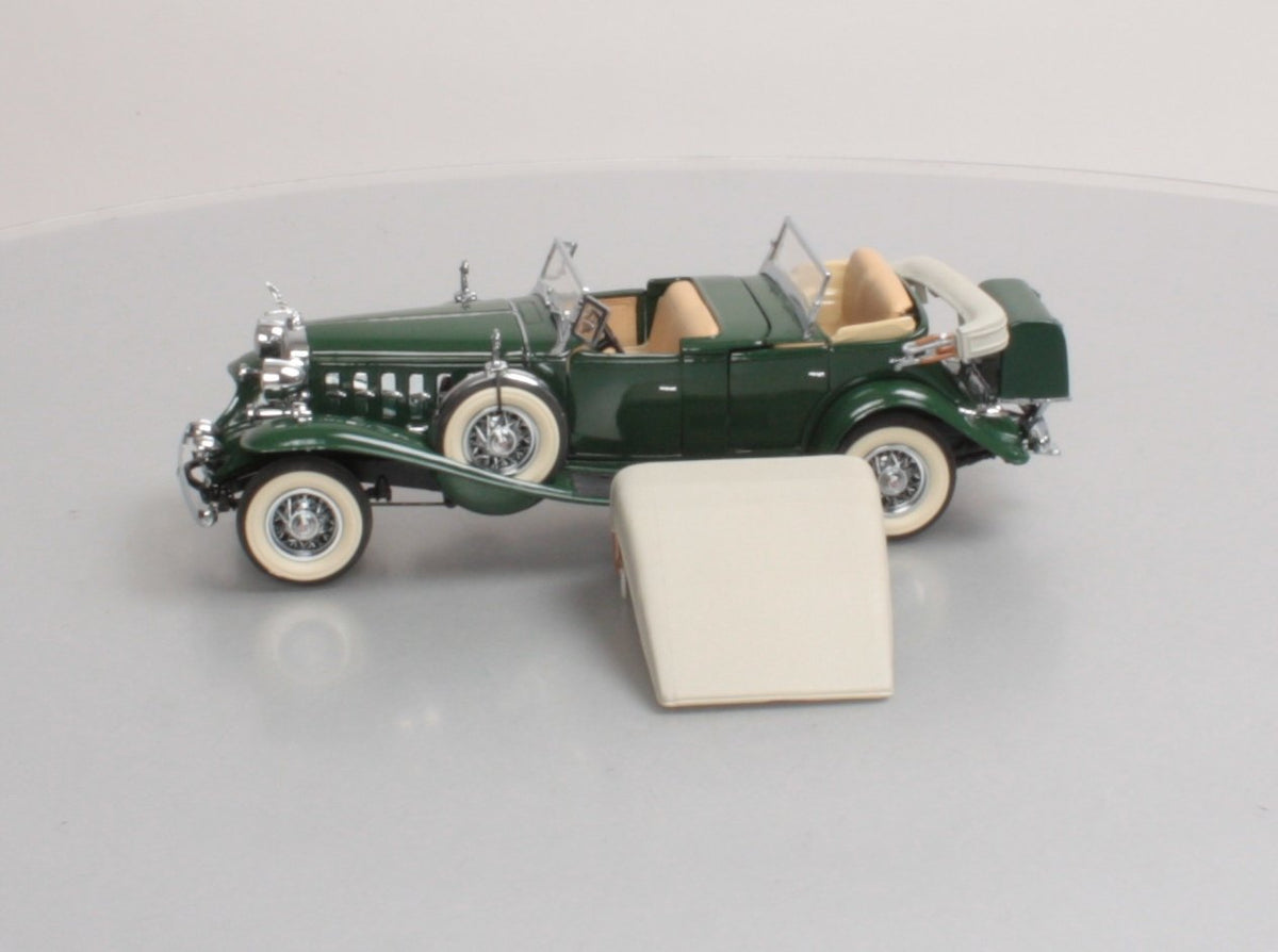 Danbury Mint 1932 1:24 Diecast 1932 Cadillac V-16 Sport Phaeton NIB