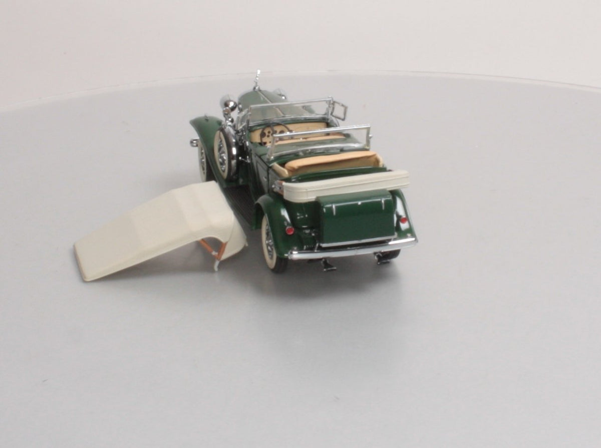Danbury Mint 1932 1:24 Diecast 1932 Cadillac V-16 Sport Phaeton NIB