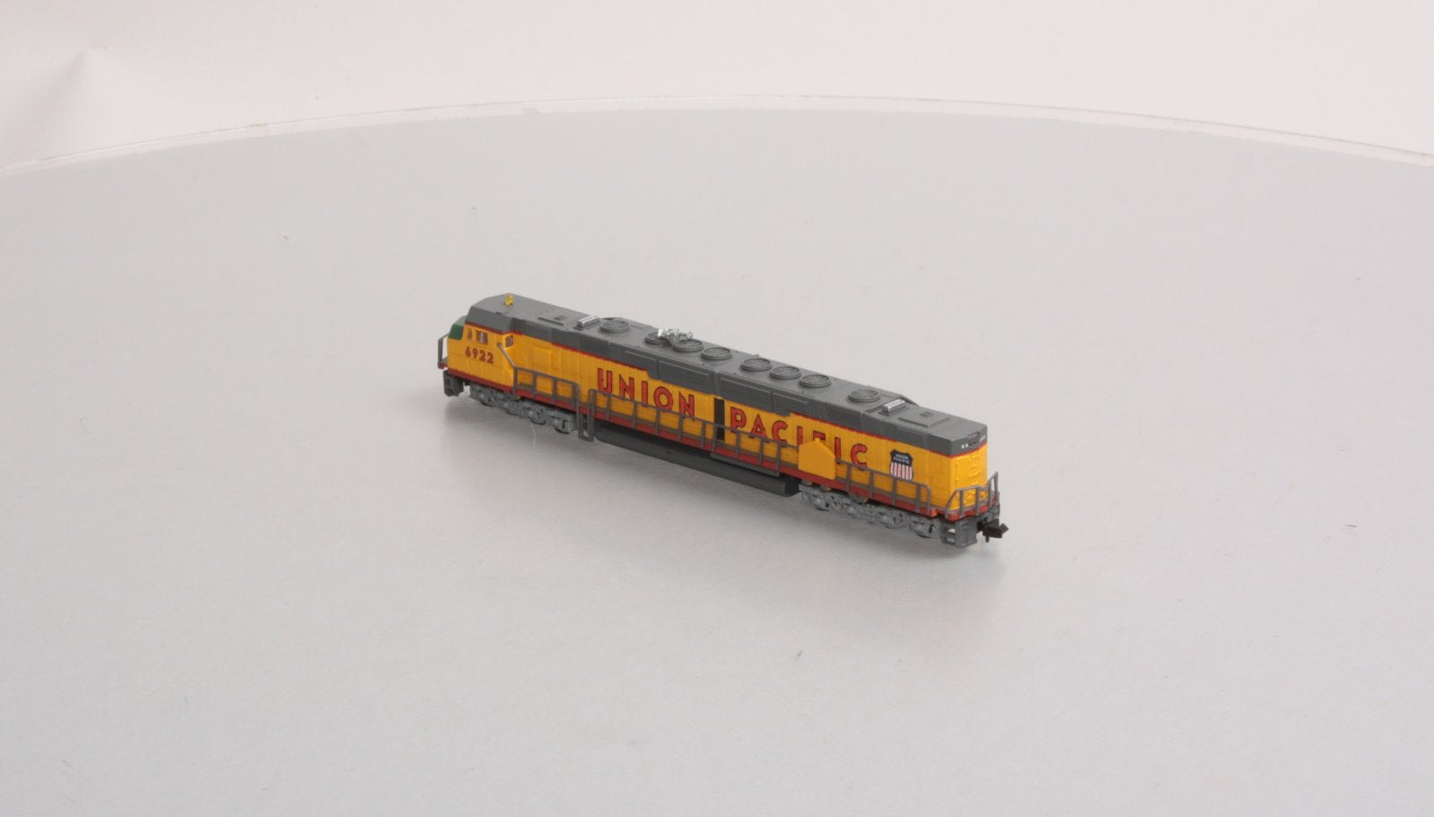 Bachmann 11453 N Scale Union Pacific DD40AX Diesel Locomotive #6922 MT/Box