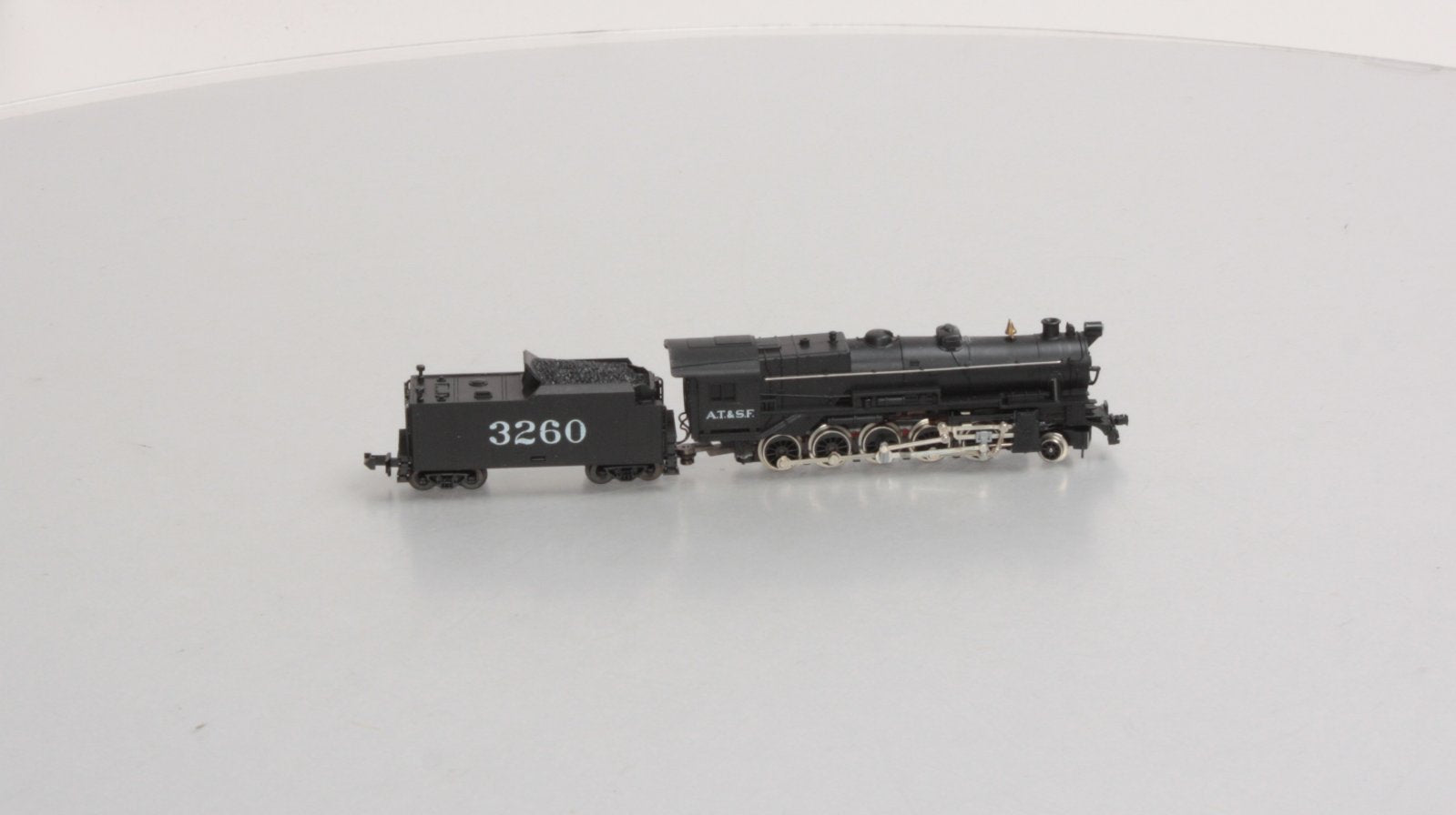 Minitrix 2073 N Scale Steam Locomotive and Tender #3260 LN/Box