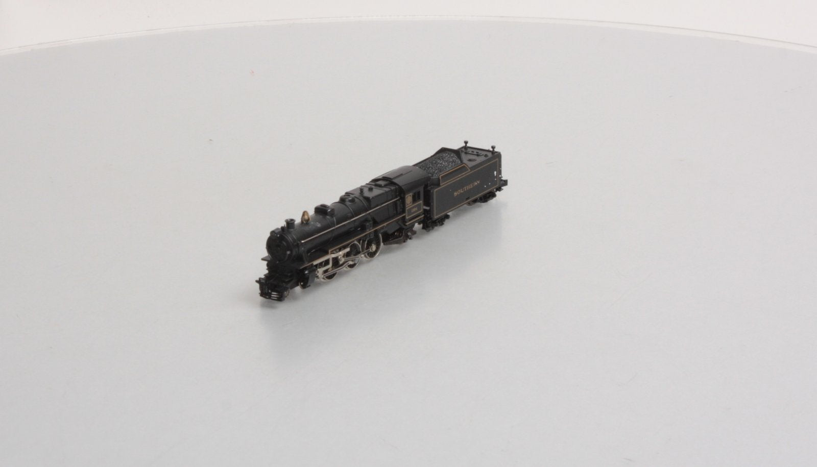 Minitrix 2991 N Scale Southern 4-6-2 Steam Locomotive & Tender #1384 LN/Box