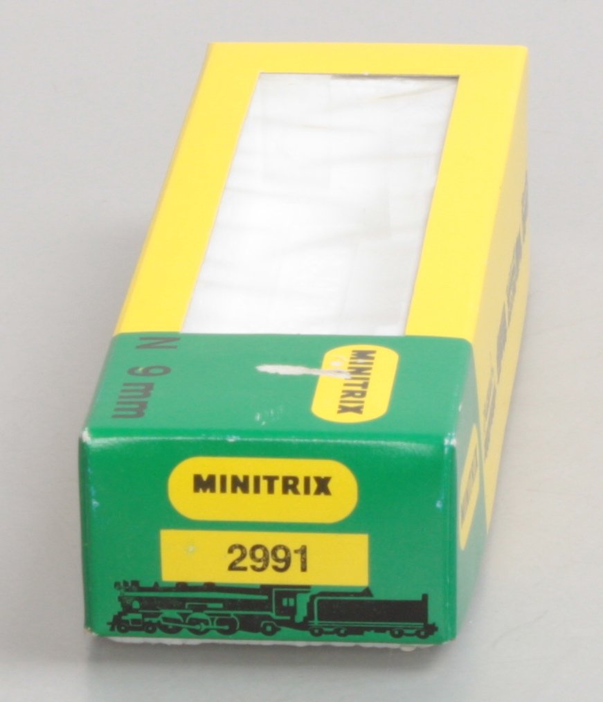 Minitrix 2991 N Scale Southern 4-6-2 Steam Locomotive & Tender #1384 LN/Box