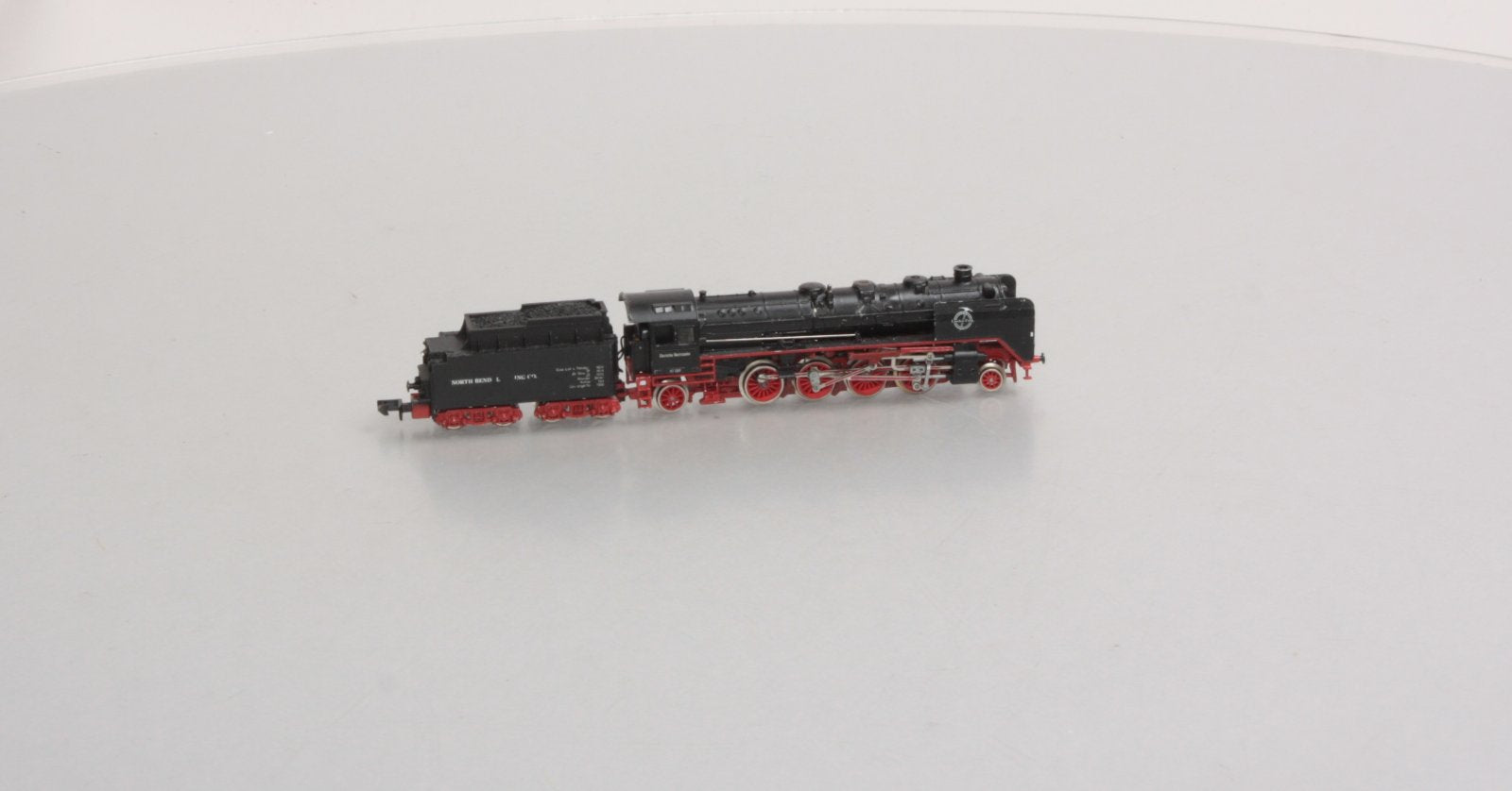 Arnold 2510 North Bend Logging Co. 2-8-2 Engine & Tender LN/Box