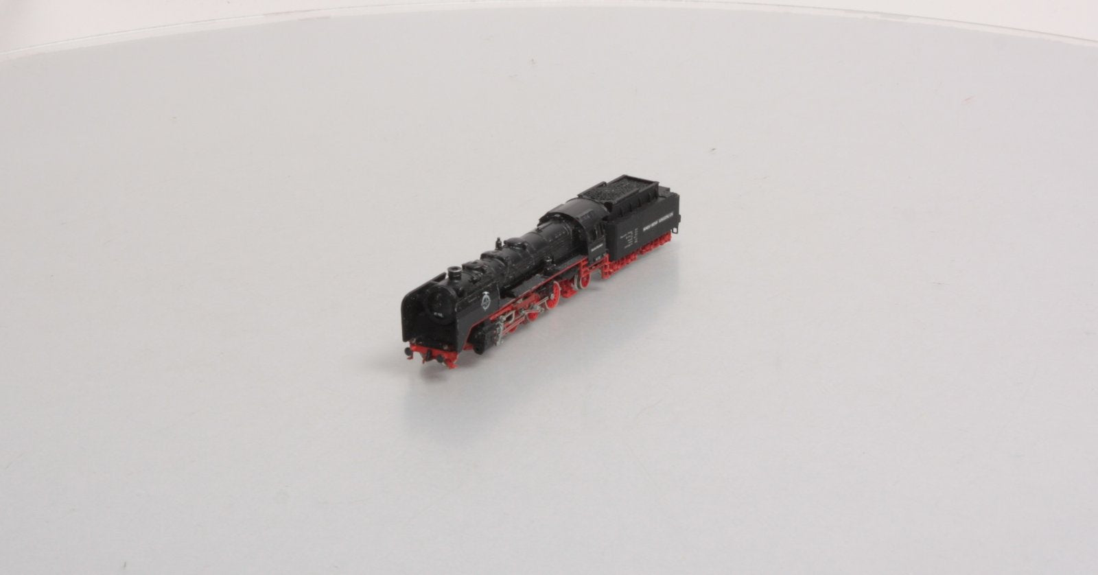 Arnold 2510 North Bend Logging Co. 2-8-2 Engine & Tender LN/Box