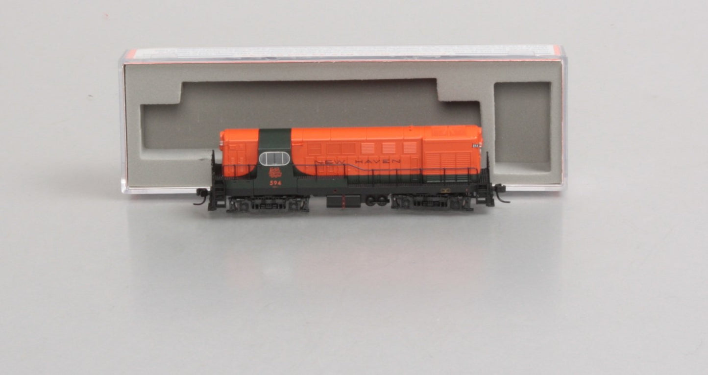 Atlas 52027 N New Haven FM H15-44 Diesel Locomotive Standard DC #594