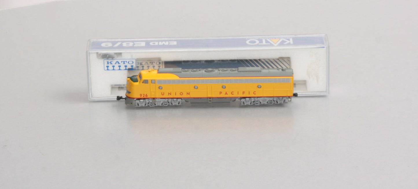 Kato 176-265 N Scale Union Pacific E8/9A Diesel Engine #926 LN/Box
