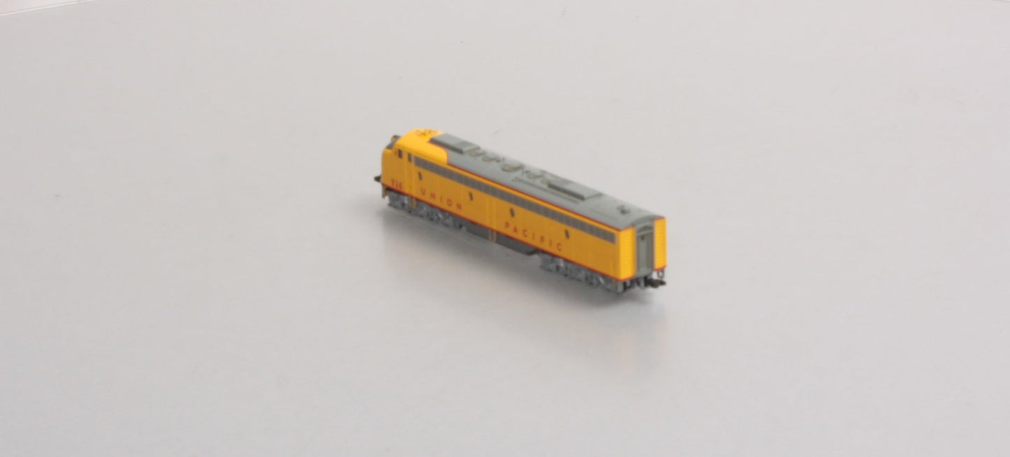 Kato 176-265 N Scale Union Pacific E8/9A Diesel Engine #926 LN/Box