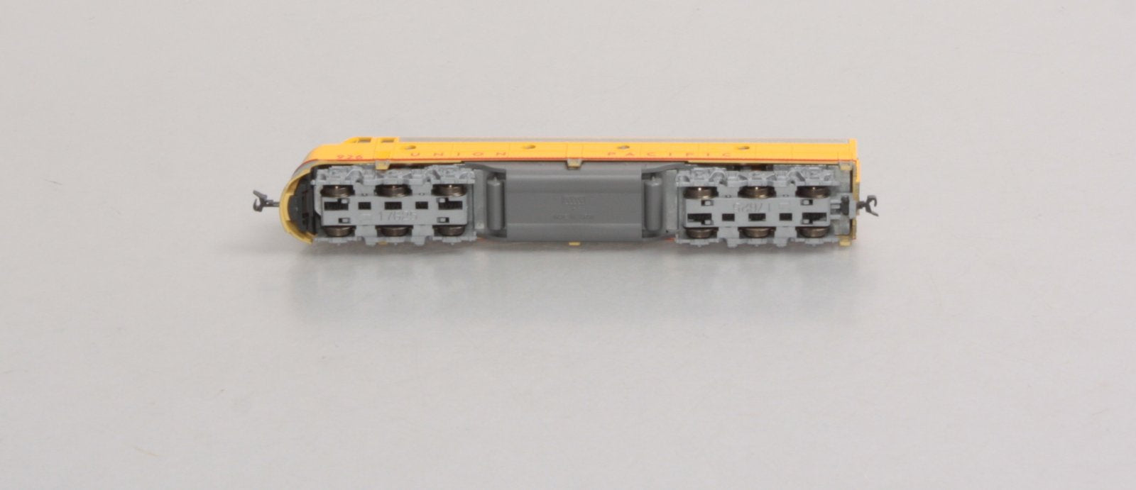 Kato 176-265 N Scale Union Pacific E8/9A Diesel Engine #926 LN/Box