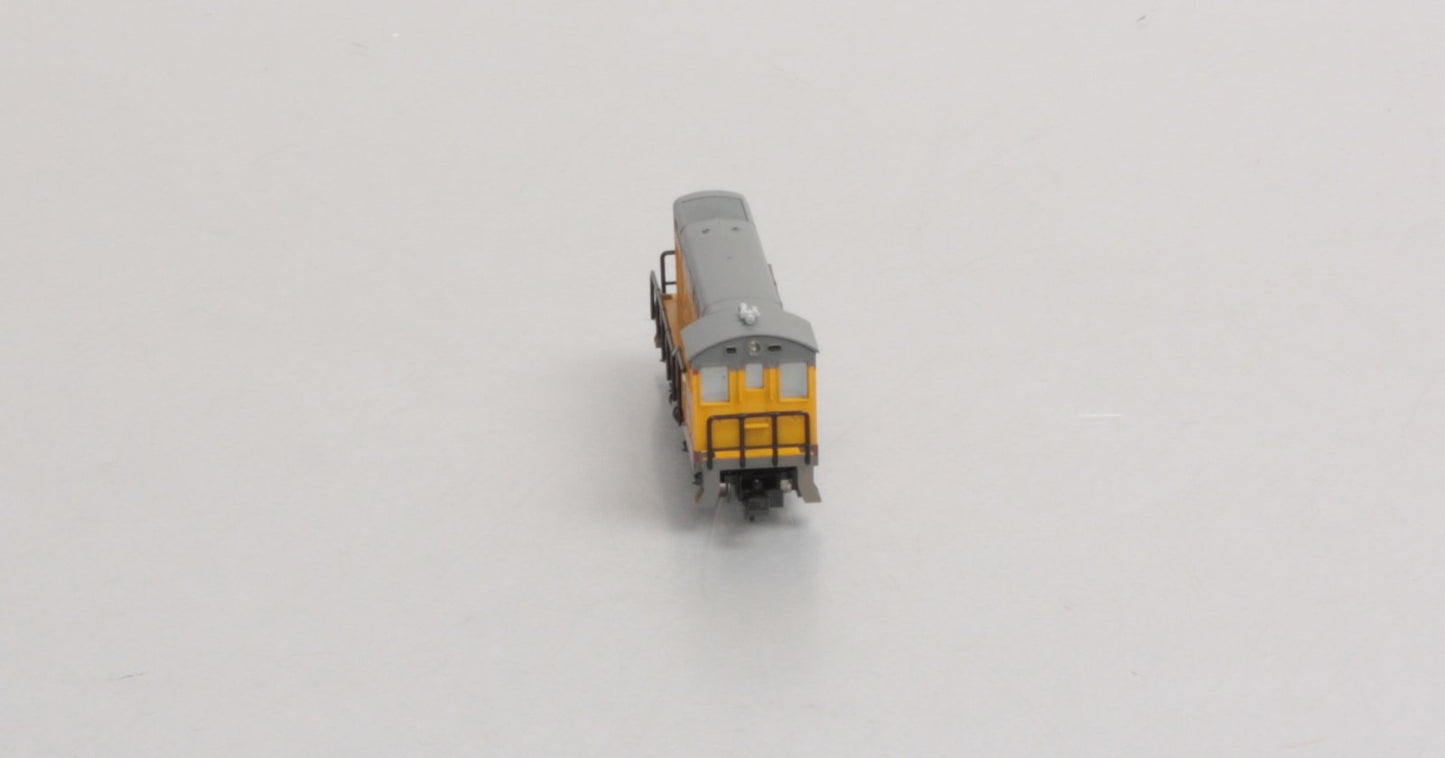 Minitrix 2004 N Scale Union Pacific Switcher Engine EX/Box