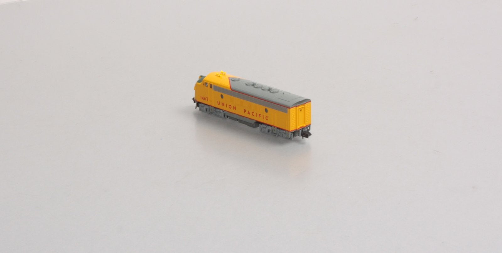 Kato 176-217 Union Pacific F7A Diesel Engine w/Dual Headlight #1467 LN/Box