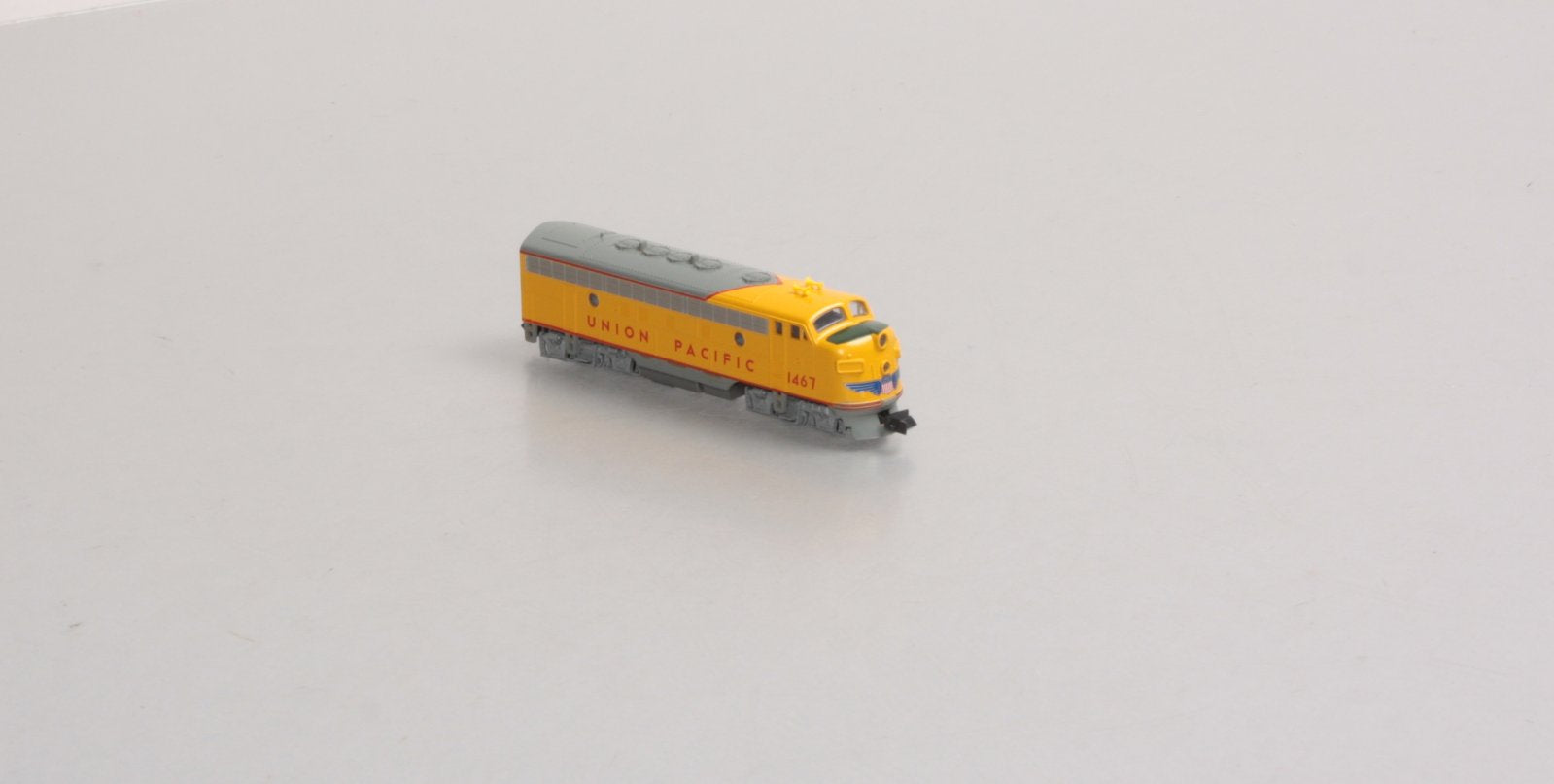 Kato 176-217 Union Pacific F7A Diesel Engine w/Dual Headlight #1467 LN/Box