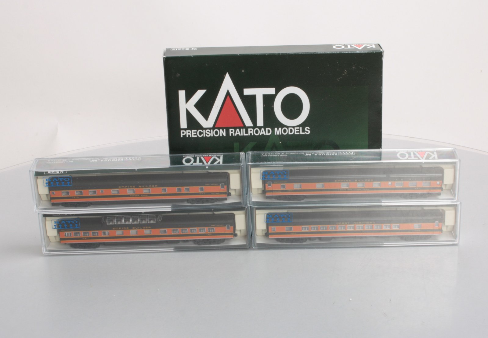 Kato 106-1053 N Scale Great Northern Smoothside Passenger 4-Car Set (Set C) LN/Box