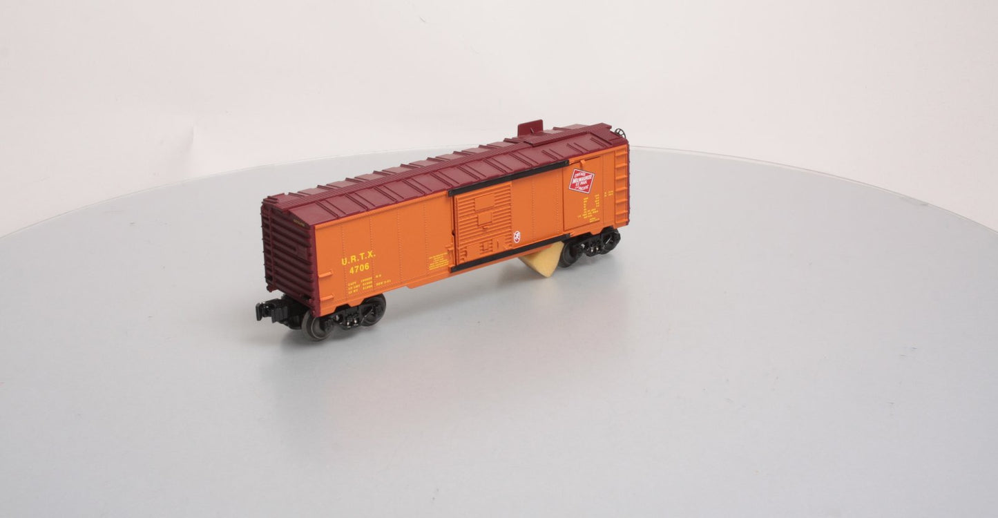 Lionel 6-52402 O Gauge Milwaukee Road Operating Ice Car #4706 LN/Box