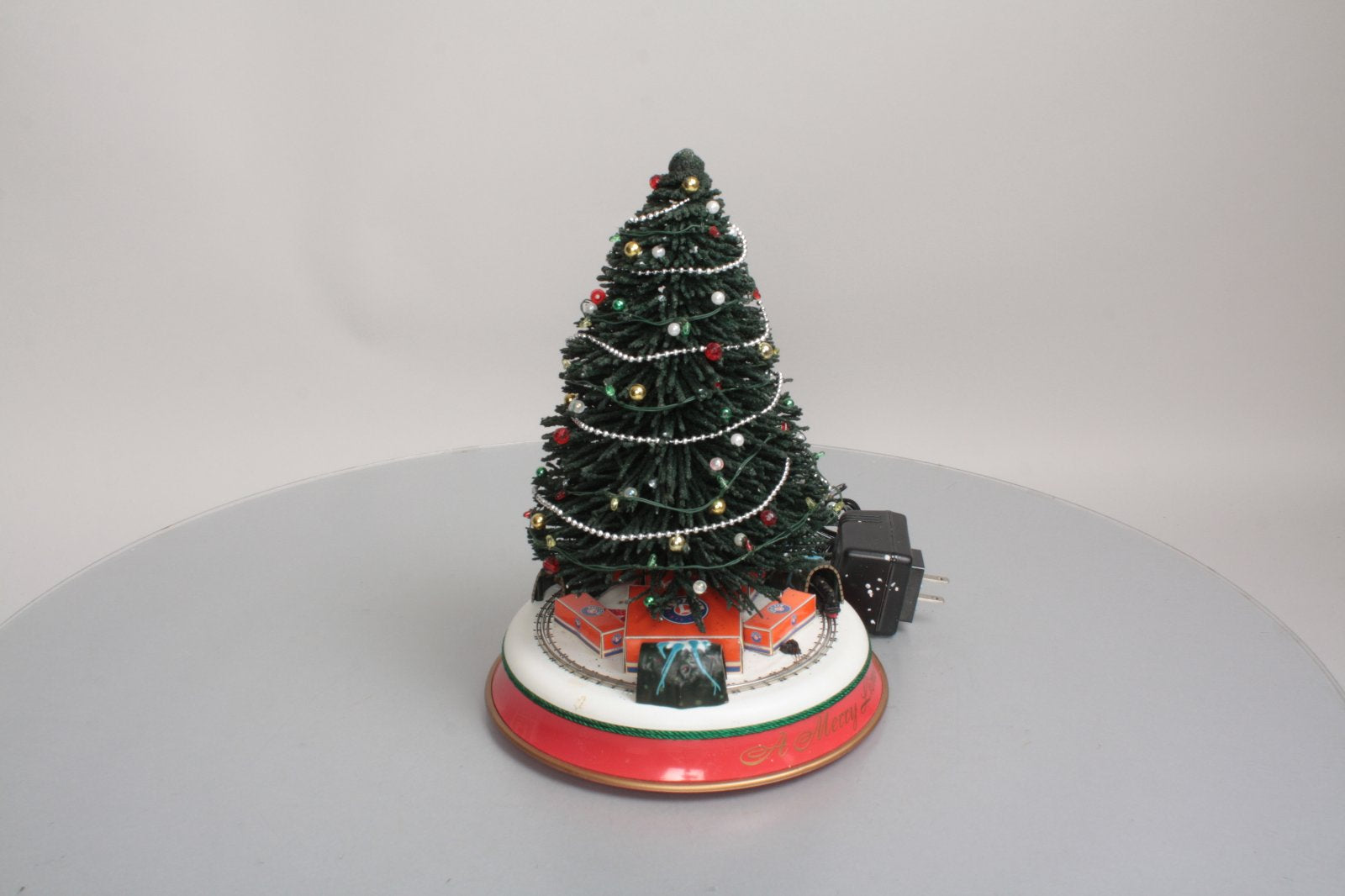 Lionel 6-14125 O Holiday Collection Christmas Tree with 400E Train LN/Box