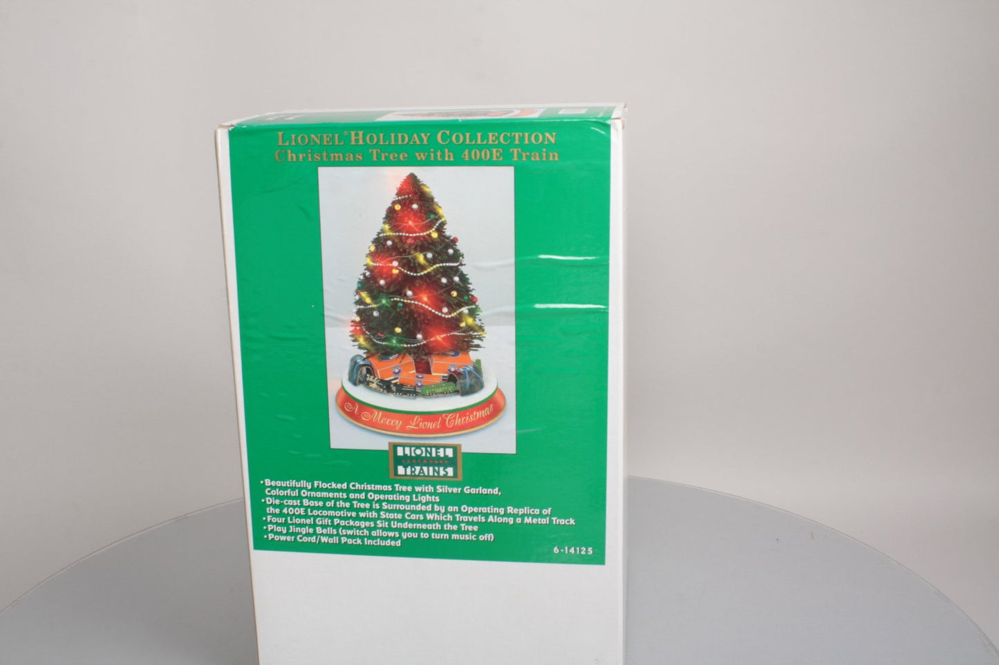Lionel 6-14125 O Holiday Collection Christmas Tree with 400E Train LN/Box