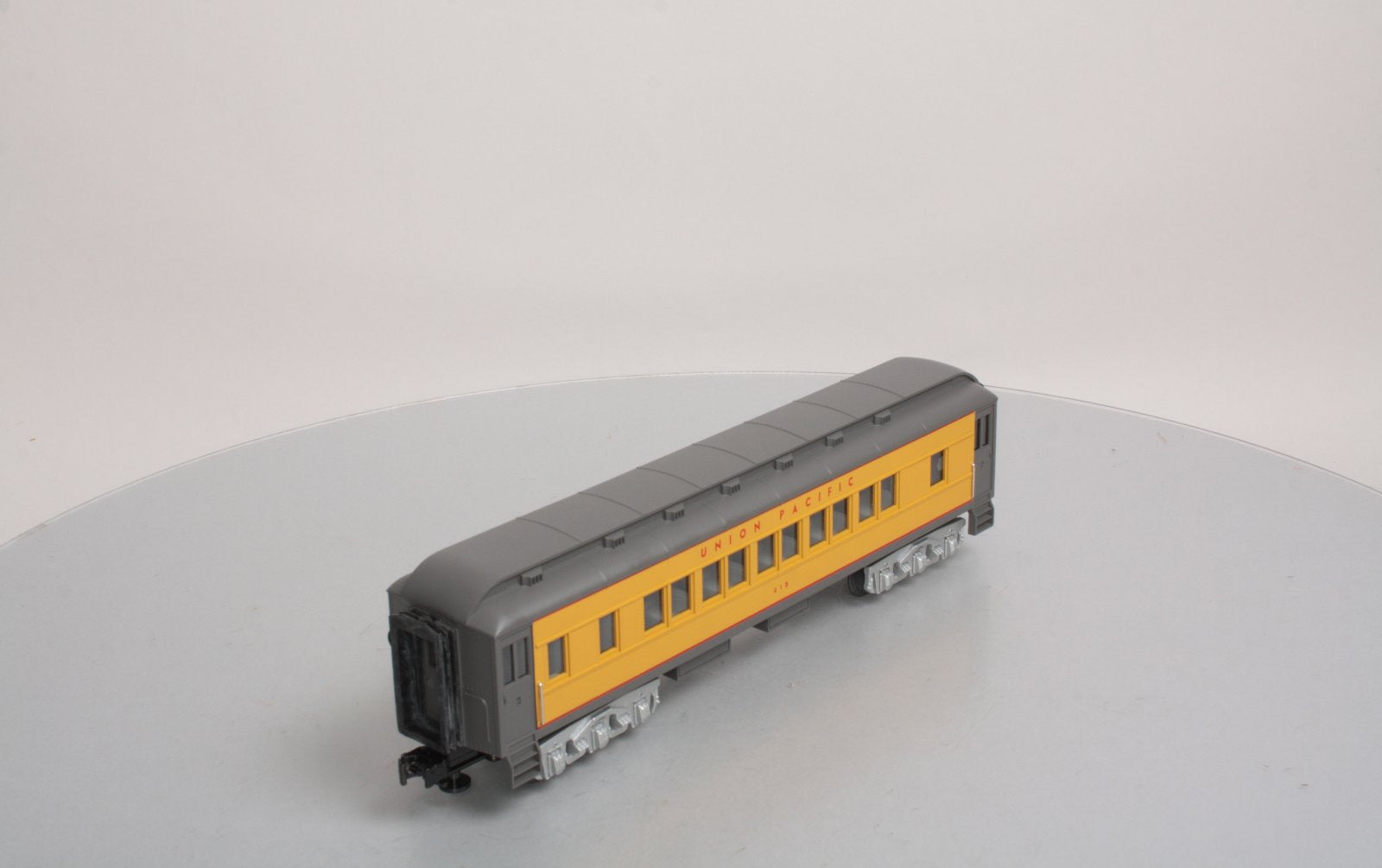 MTH 30-6252-3 O Gauge Railking Union Pacific Madison Coach #418 EX/Box