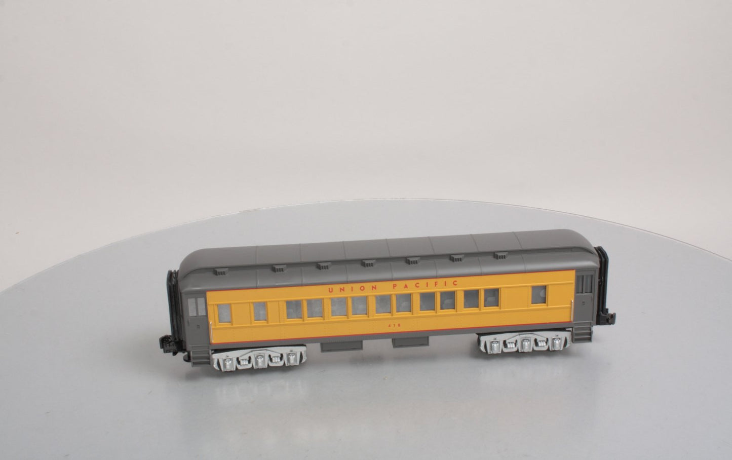 MTH 30-6252-3 O Gauge Railking Union Pacific Madison Coach #418 EX/Box
