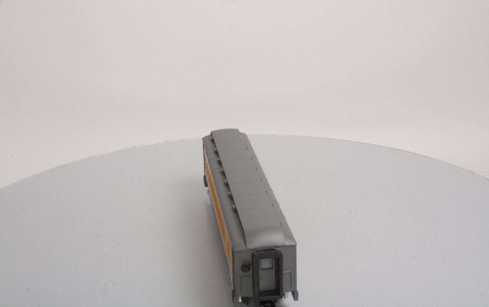 MTH 30-6252-3 O Gauge Railking Union Pacific Madison Coach #418 EX/Box