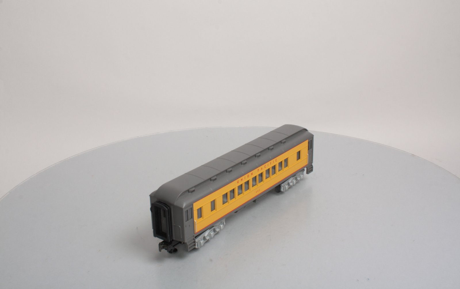 MTH 30-6252-2 O Gauge Railking Union Pacific Madison Coach #405 EX/Box