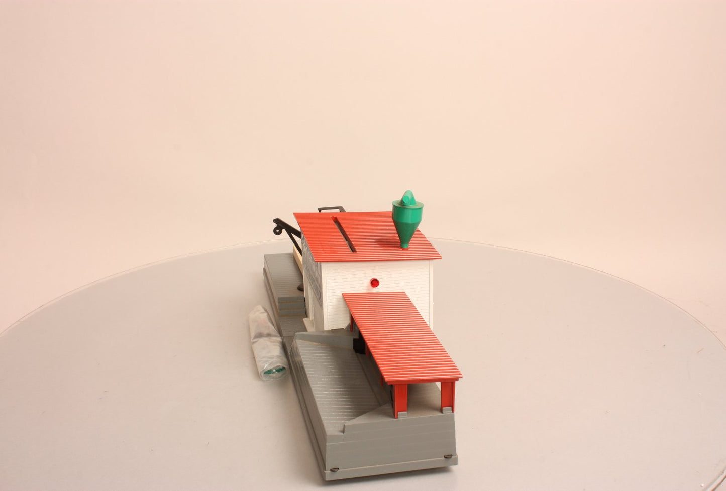 Lionel 6-37919 O Scale Operating Sawmill Accessory EX/Box