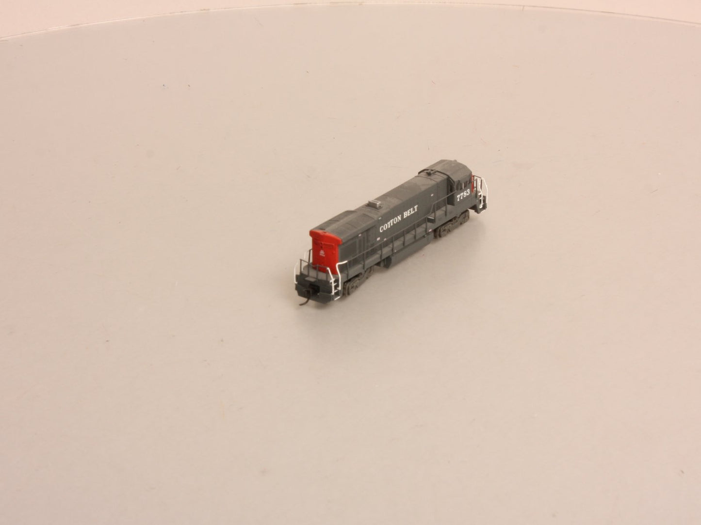 Atlas 49910 N Scale SLSW "Cotton Belt" B30-7 Diesel Locomotive #7783