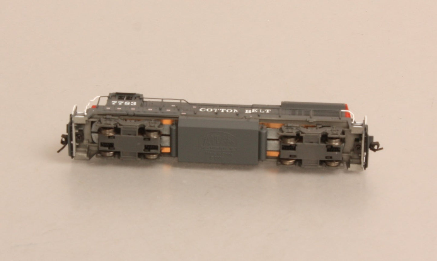 Atlas 49910 N Scale SLSW "Cotton Belt" B30-7 Diesel Locomotive #7783