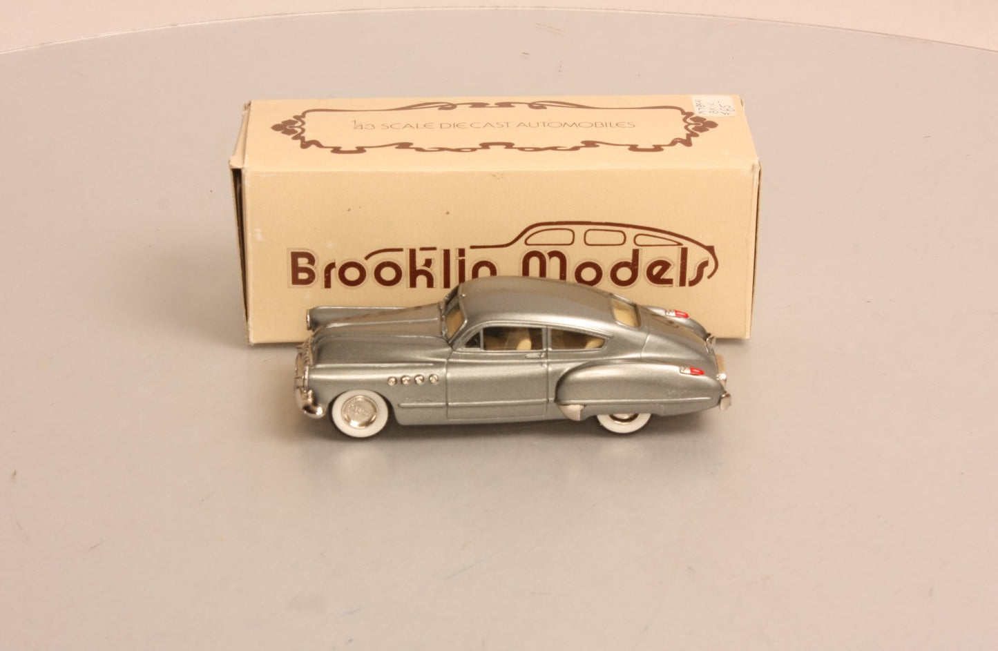 Brooklin Models 10 1:43 1949 Buick Roadmaster