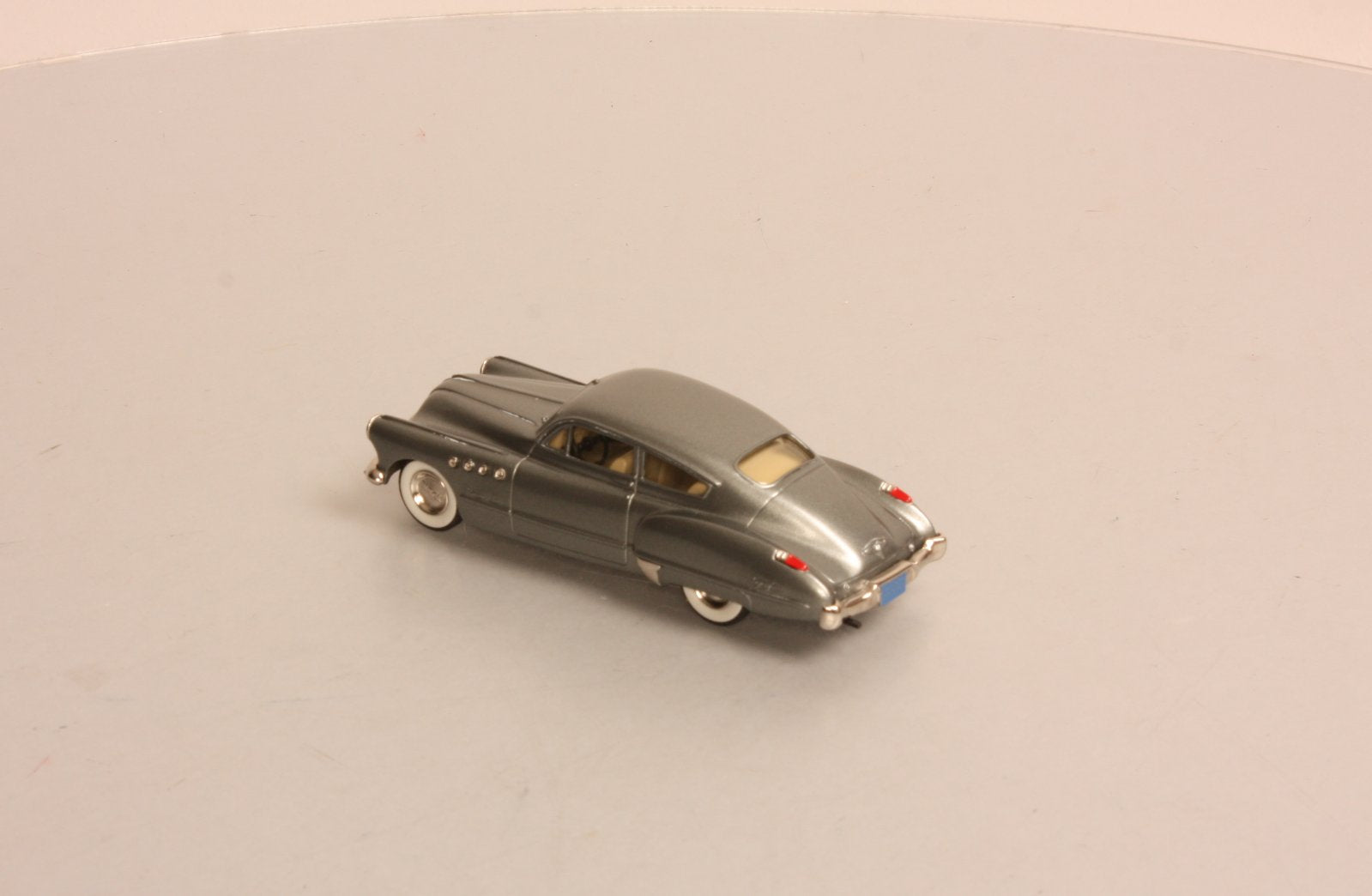 Brooklin Models 10 1:43 1949 Buick Roadmaster