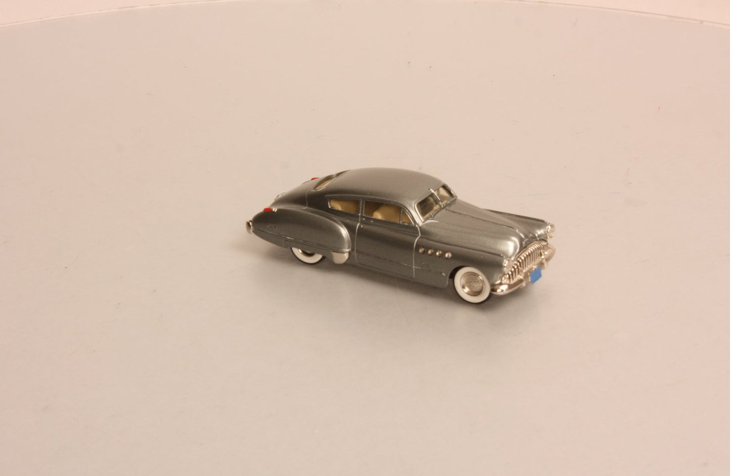 Brooklin Models 10 1:43 1949 Buick Roadmaster