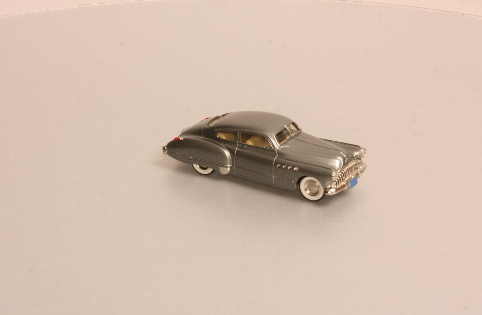 Brooklin Models 10 1:43 1949 Buick Roadmaster