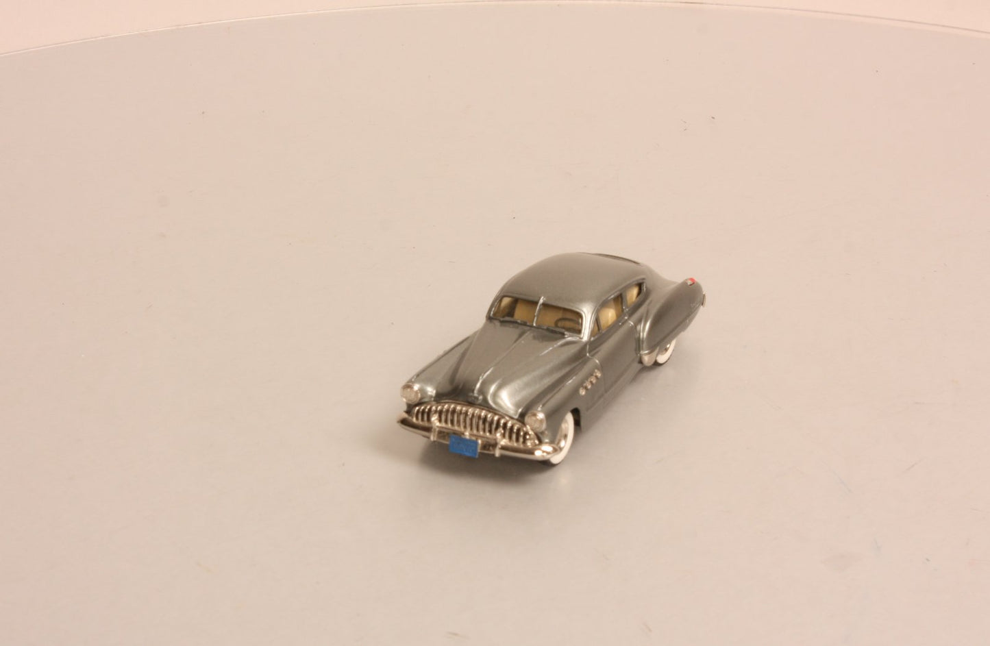 Brooklin Models 10 1:43 1949 Buick Roadmaster