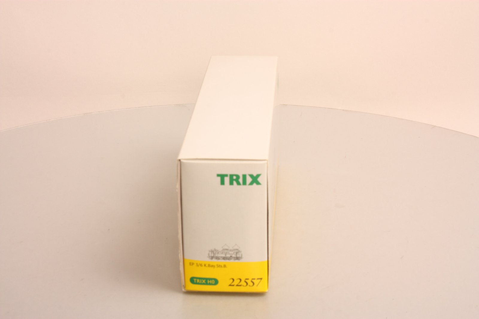 Trix 22557 HO Scale HO Scale Electric Locomotive #20102 LN/Box