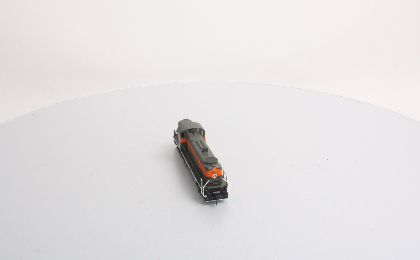 Atlas 42056 HO Great Northern RS-3 #229 Diesel Locomotive Standard DC #229