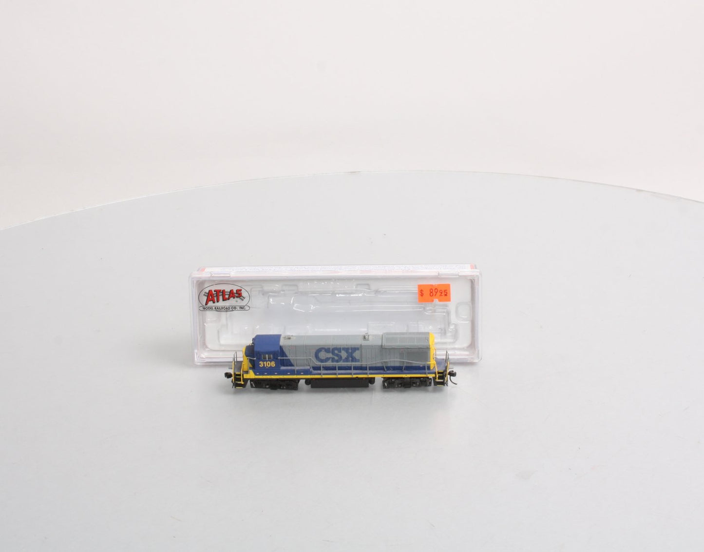Atlas 49716 N Scale CSX B23-7 Powered Diesel Locomotive #3106