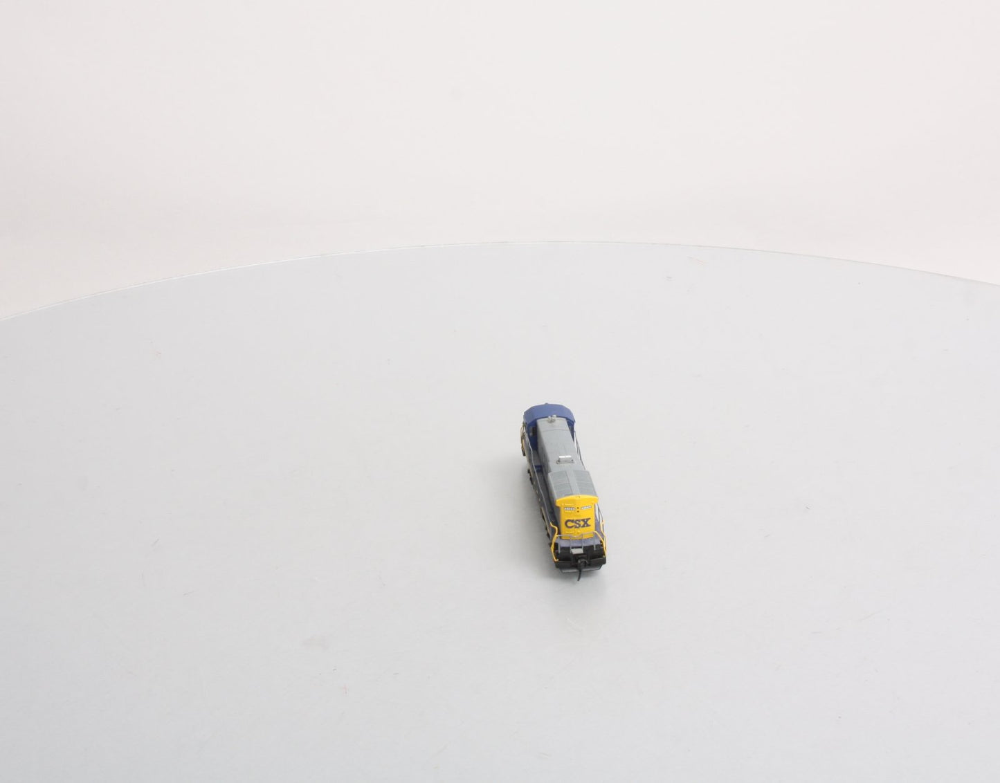 Atlas 49716 N Scale CSX B23-7 Powered Diesel Locomotive #3106