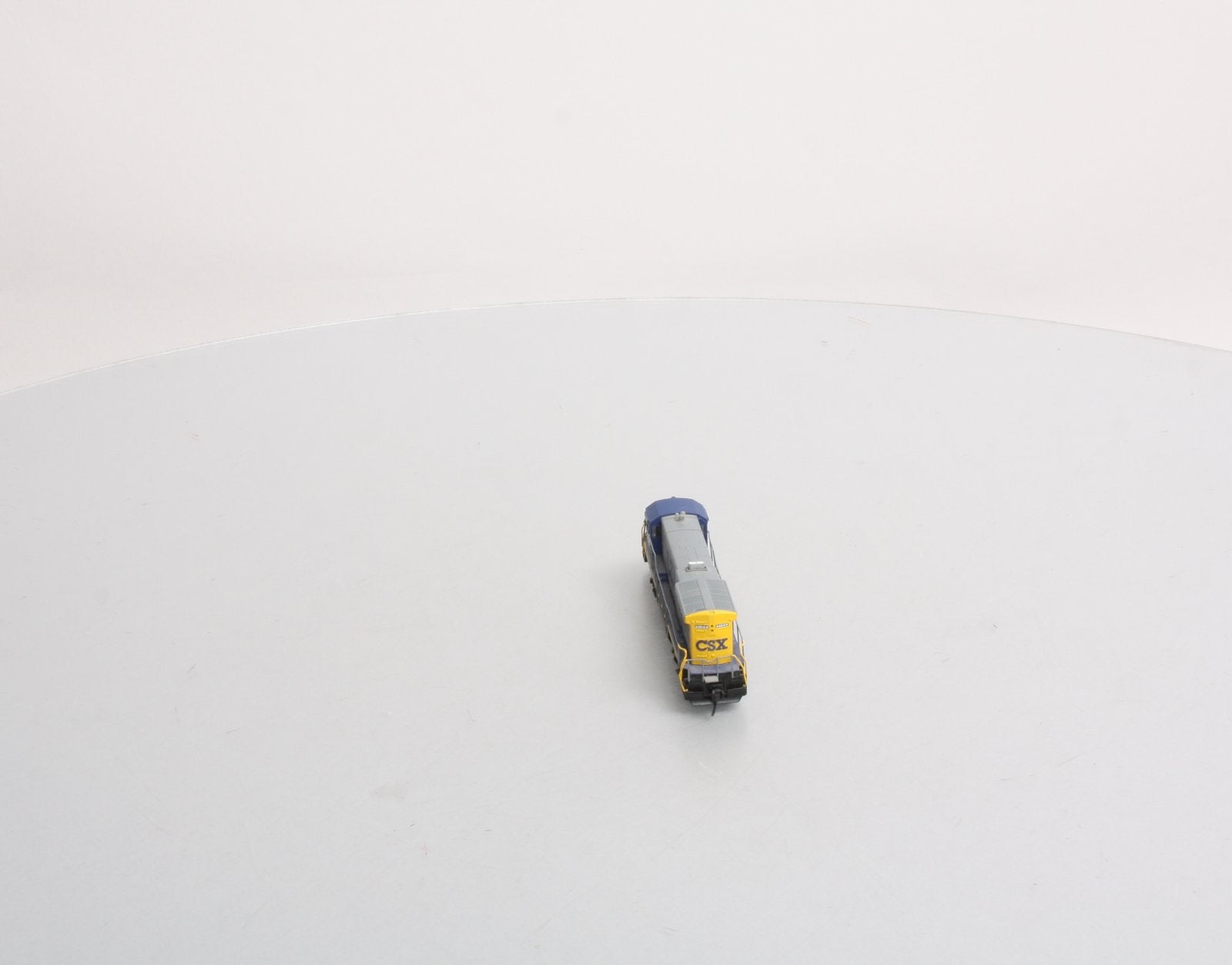 Atlas 49716 N Scale CSX B23-7 Powered Diesel Locomotive #3106