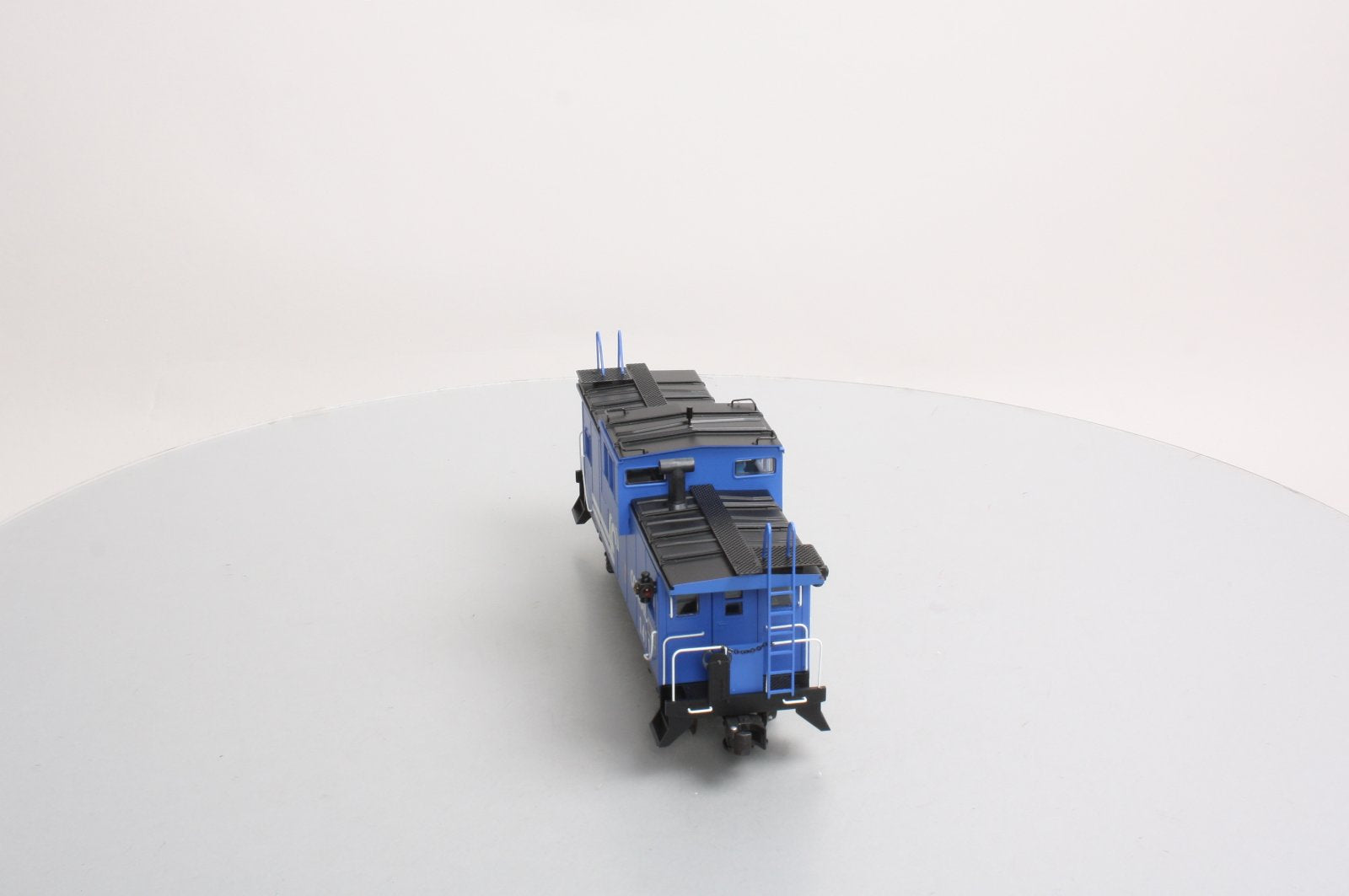K-Line K613-1411 O Gauge Conrail Bay Window Illuminated Caboose #1411 LN/Box