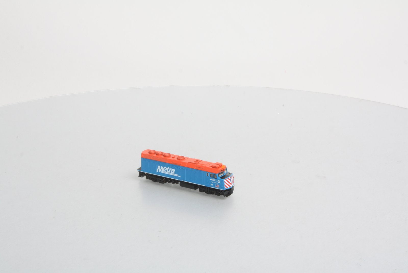 Kato 176-9102 N Chicago Metra F40PH Diesel Locomotive #160 LN/Box