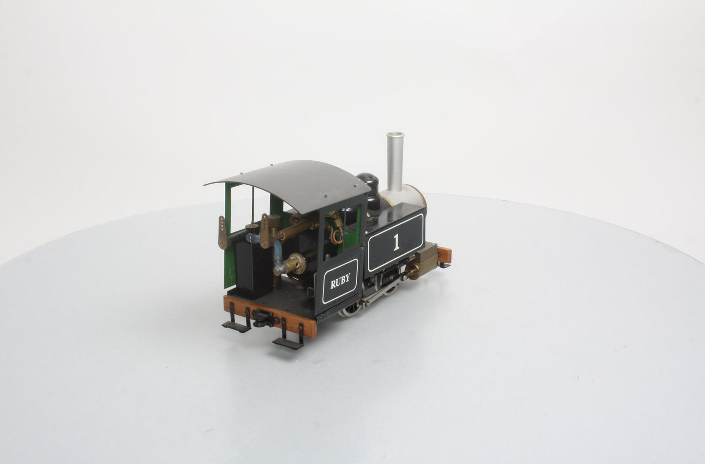 Accucraft AC77-010 1:20.3 Ruby 0-4-0 Live Steam Tank Engine #1