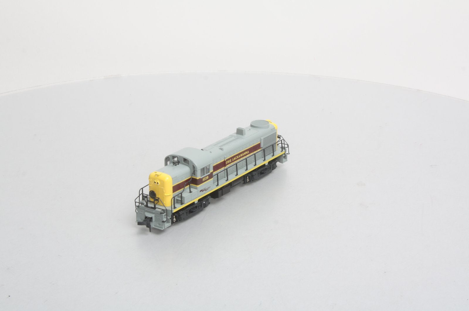 Atlas 7077 HO Erie Lackawanna RS-3 Diesel Locomotive Road #1039 LN/Box