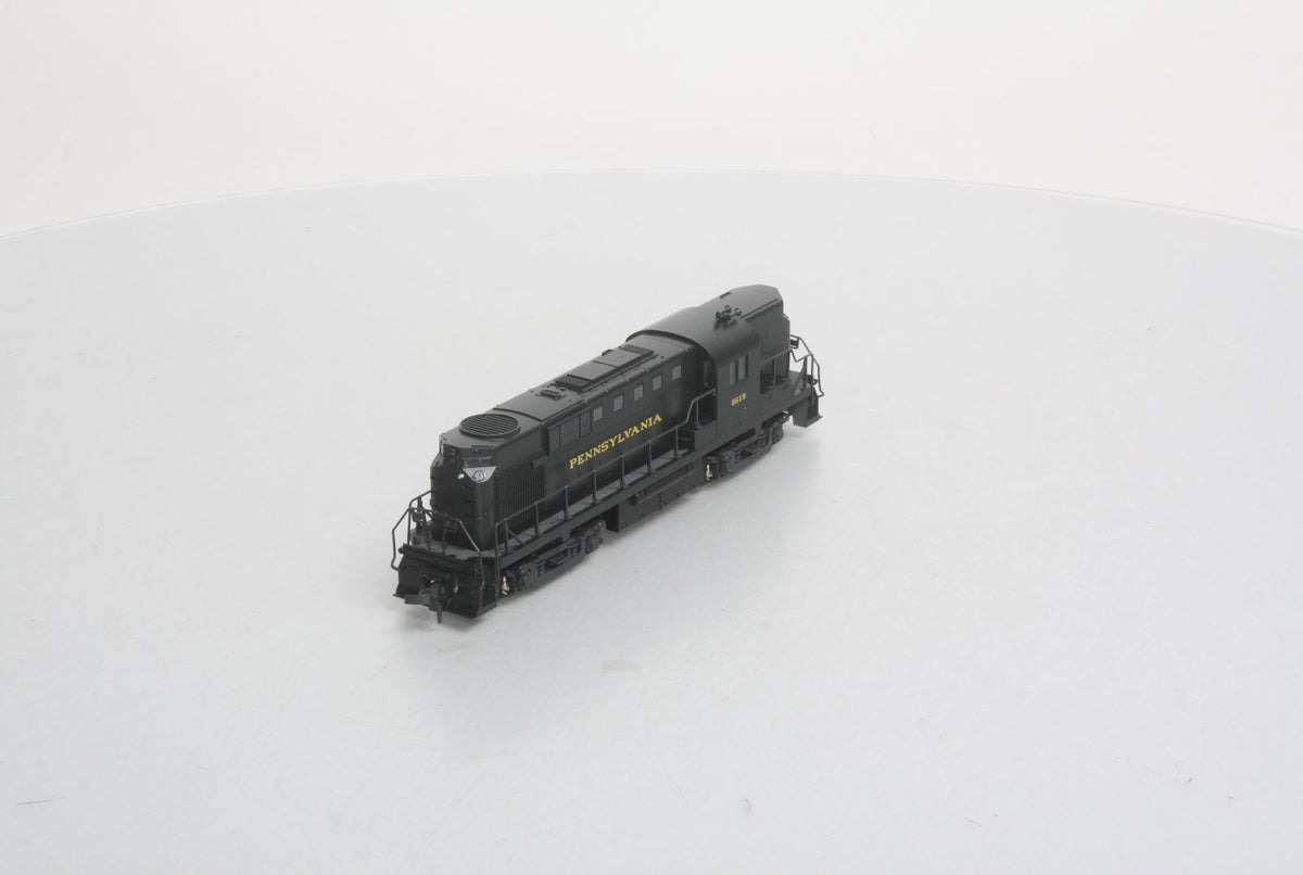 Atlas 7091 HO Pennsylvania RS-11 Diesel Locomotive #8619 LN/Box