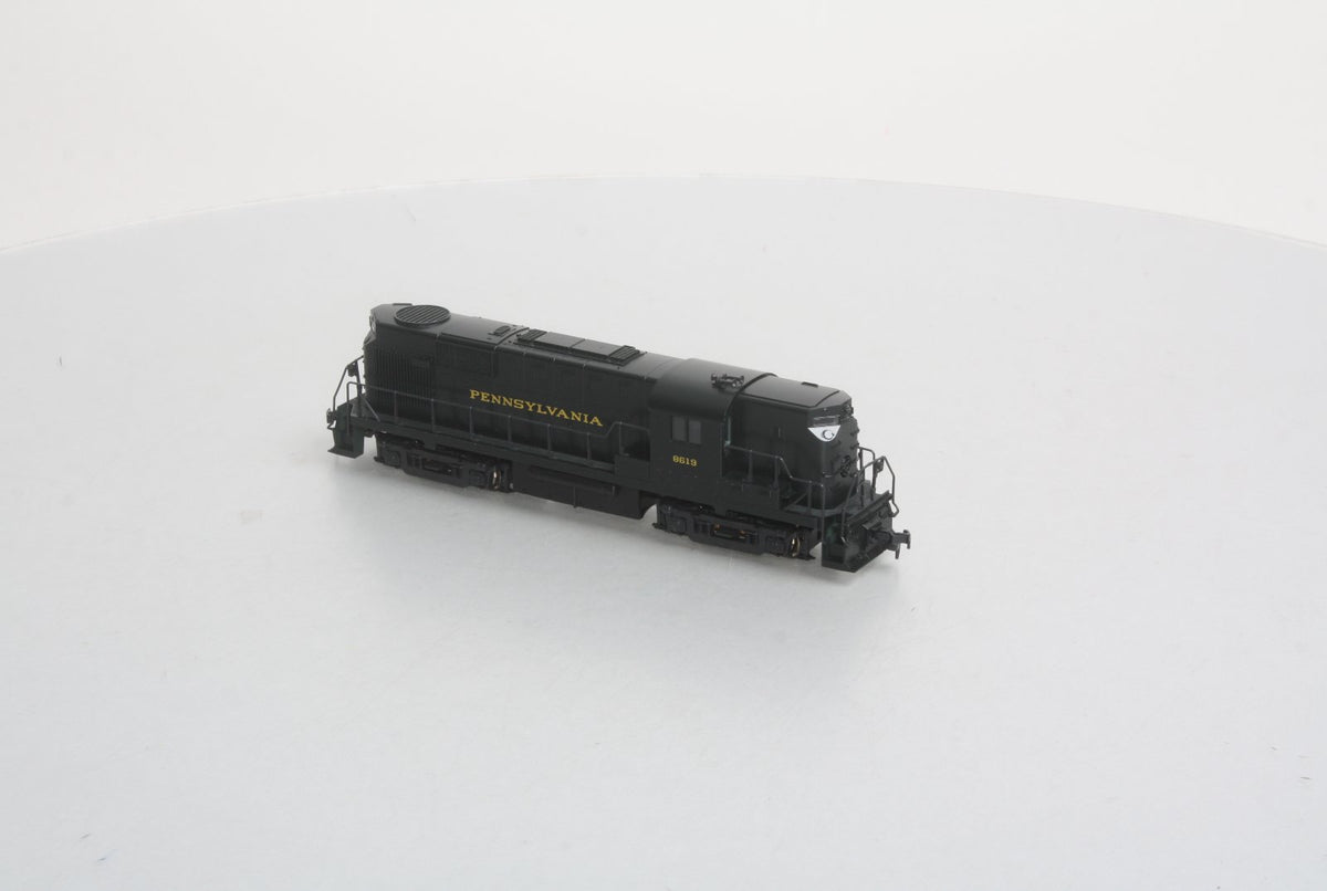 Atlas 7091 HO Pennsylvania RS-11 Diesel Locomotive #8619 LN/Box