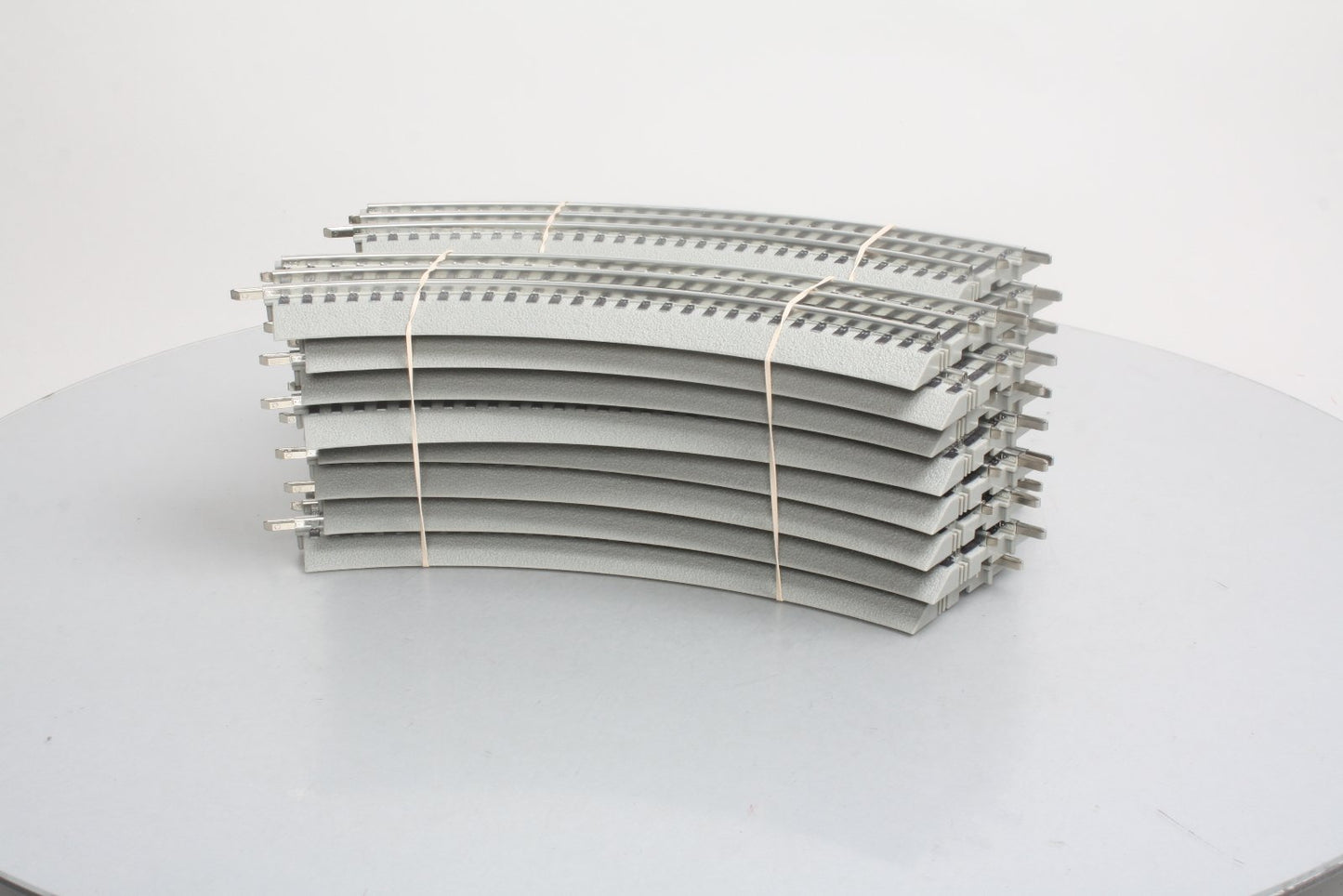 Lionel 6-37103 0-31 Curved FasTrack Sections (16) EX