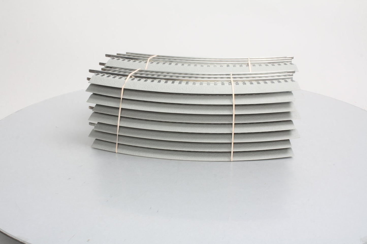 Lionel 6-37103 0-31 Curved FasTrack Sections (16) EX