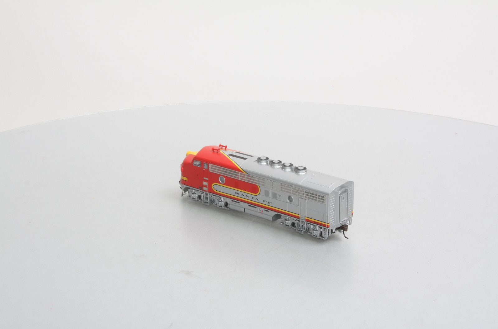Athearn G2007 HO Scale Santa Fe F3A Diesel Locomotive #19L LN/Box