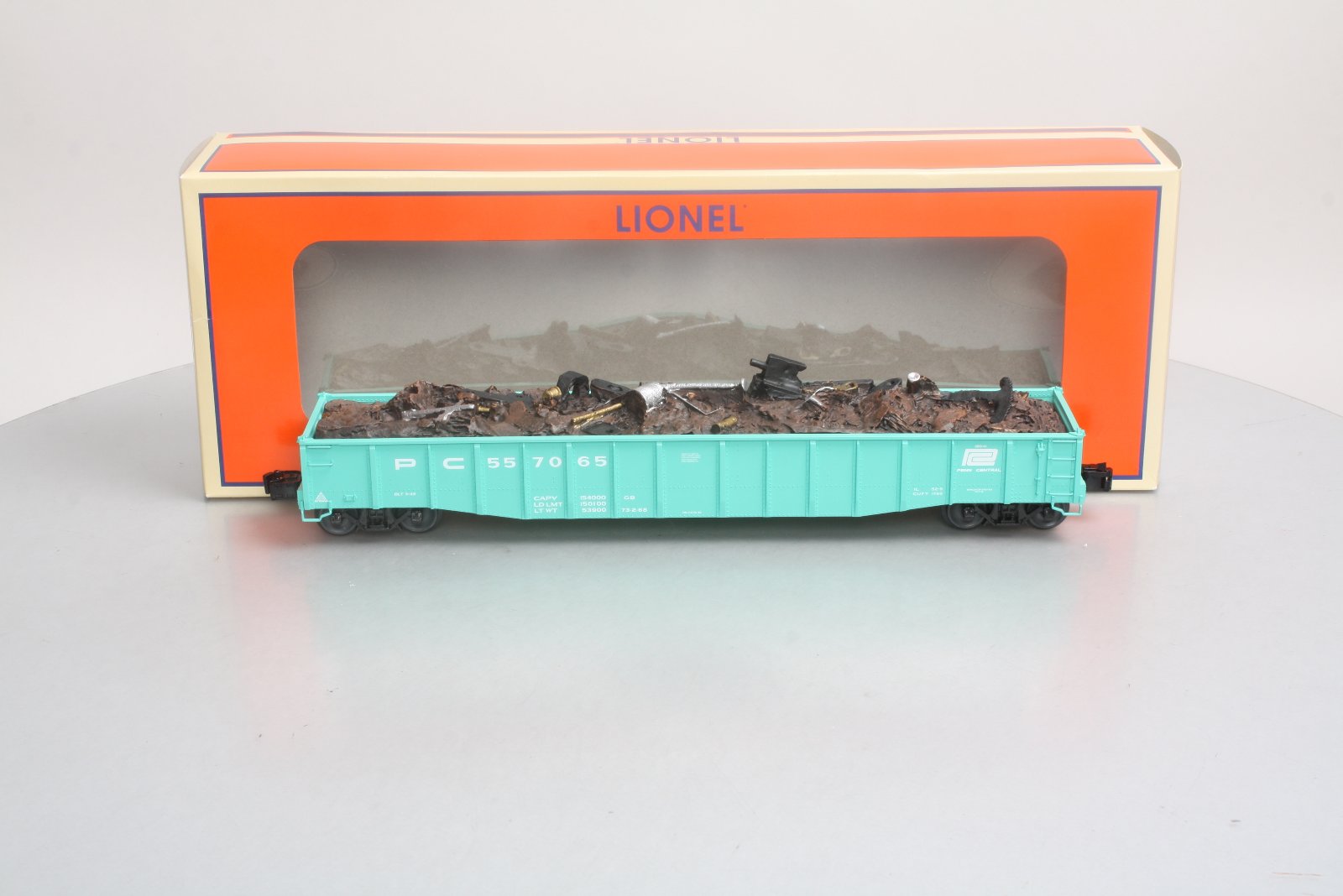 Lionel 6-82860 O Gauge Penn Central PS-5 Gondola #557065 With Scrap Load LN/Box