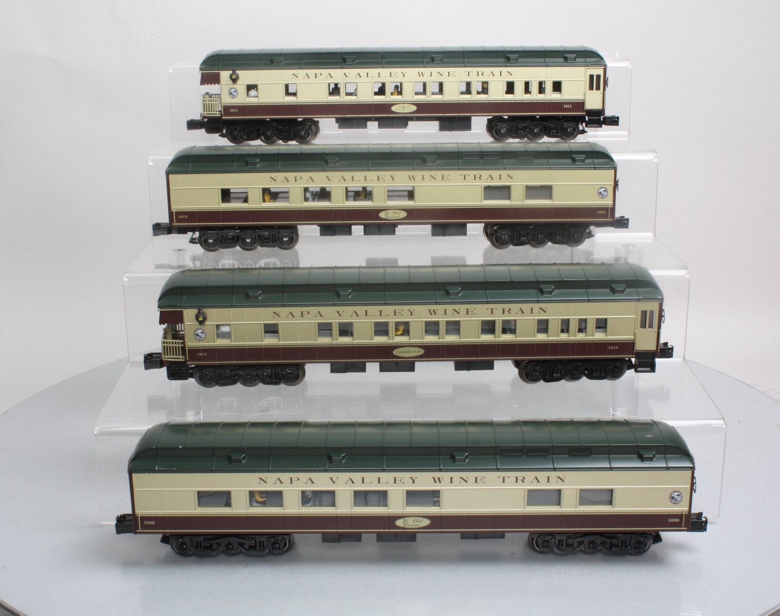 Lionel 6-22613 O Napa Valley 15'' Heavyweight Passenger Car 4-Pack