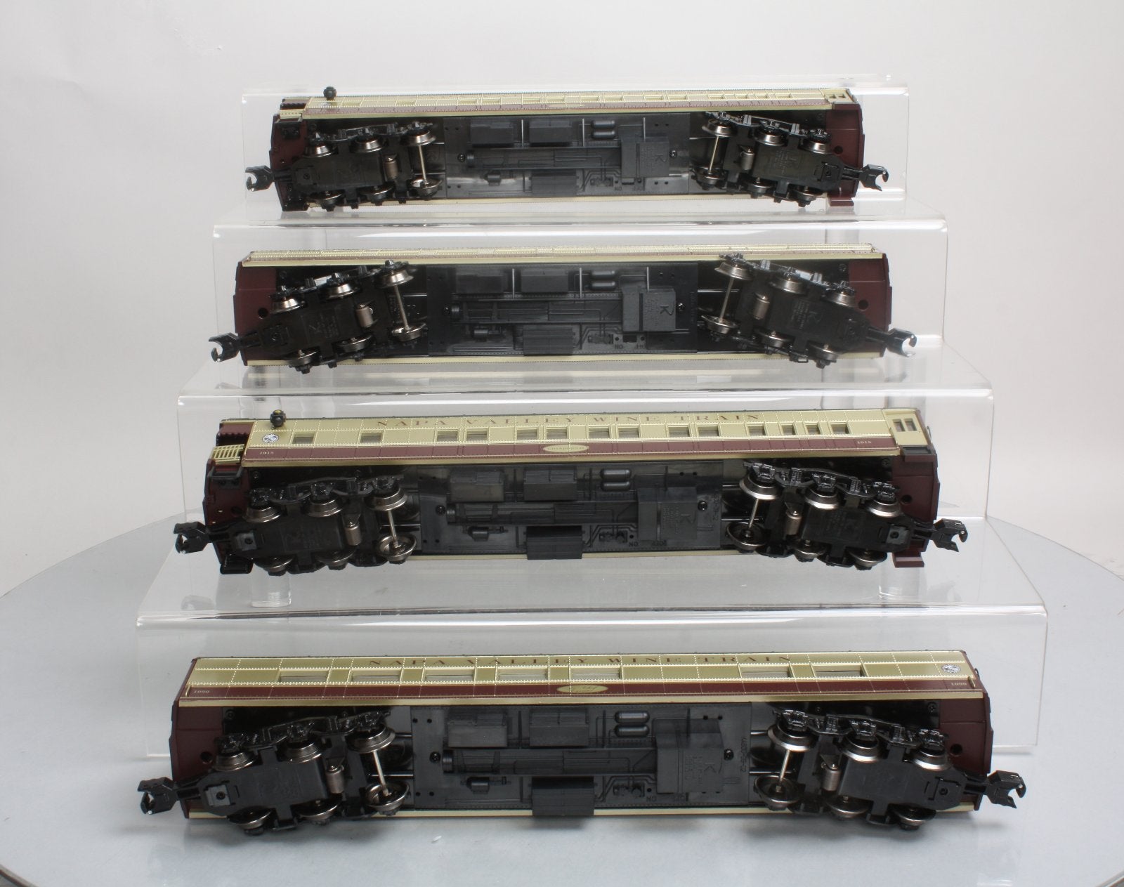 Lionel 6-22613 O Napa Valley 15'' Heavyweight Passenger Car 4-Pack